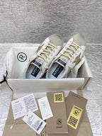 SNEAKERS 24