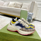 SNEAKERS 06