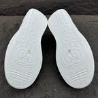 SNEAKERS 05