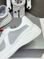P - SNEAKERS