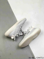 Y - SNEAKERS