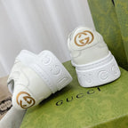 SNEAKERS 23