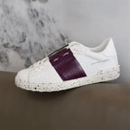 V - SNEAKERS