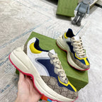 SNEAKERS 06