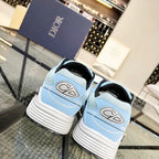 B - SNEAKERS