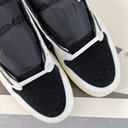 N - SNEAKERS