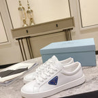P - SNEAKERS