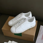 V - SNEAKERS