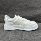 SNEAKERS 05