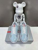 P - SNEAKERS