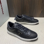 P - SNEAKERS