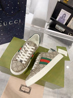 G - SNEAKERS