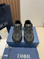 THIRTY - SNEAKERS