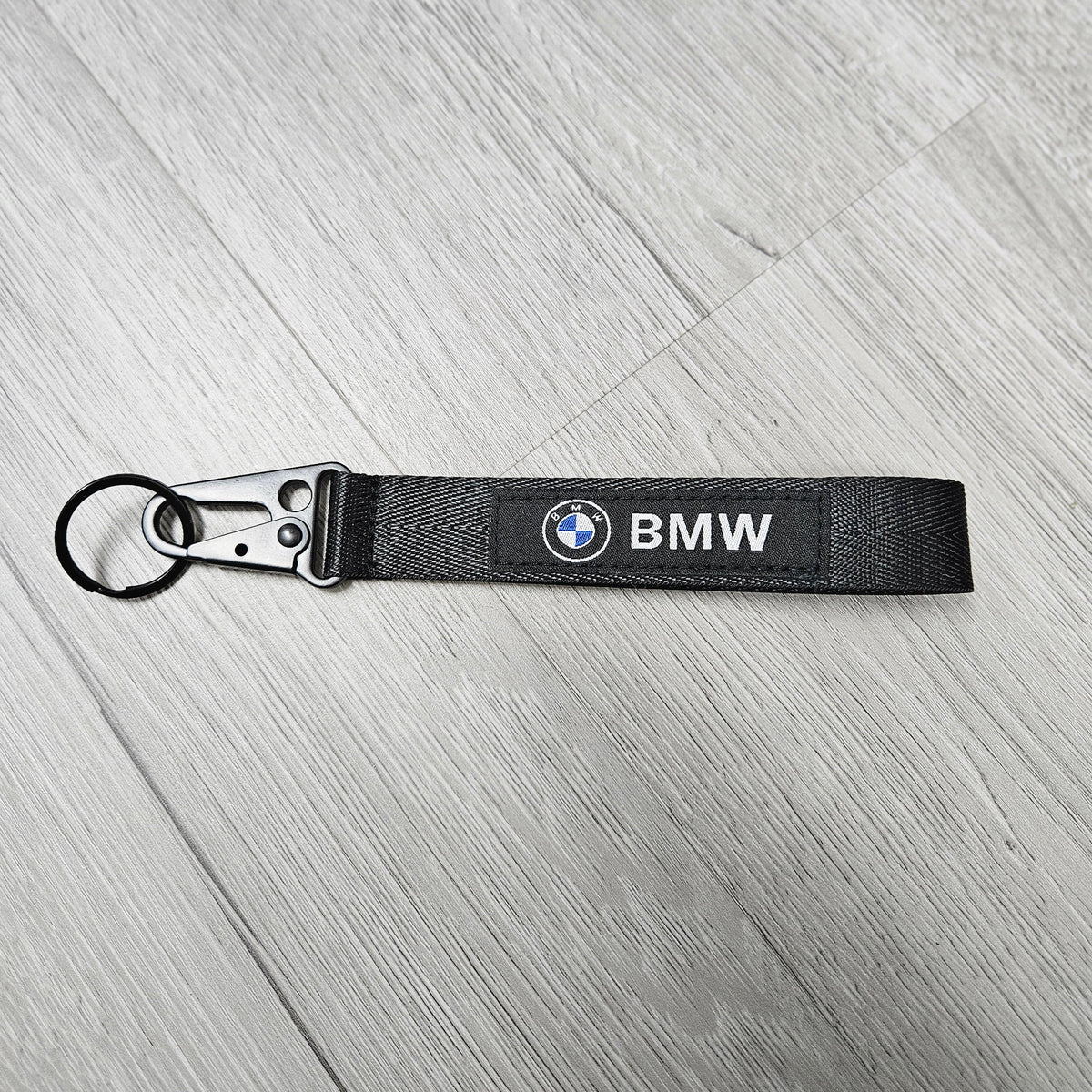 BRAND NEW  Black Racing Keychain Metal key Ring Hook Strap Lanyard Universal