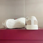 SNEAKERS 17