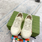 SNEAKERS 06
