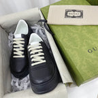 SNEAKERS 23