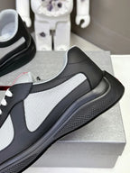 P - SNEAKERS