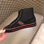 SNEAKERS 18