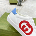 SNEAKERS 21