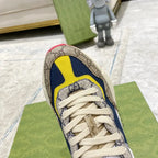SNEAKERS 06