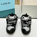 L - SNEAKERS