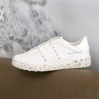 V - SNEAKERS