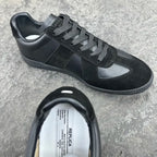 M - SNEAKERS