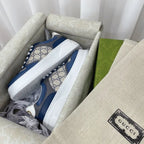 SNEAKERS 23