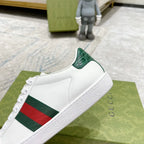 SNEAKERS 15