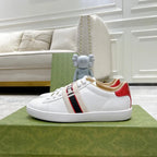 SNEAKERS 21