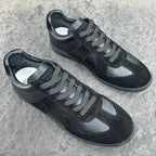 M - SNEAKERS